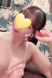 小島　あずさ